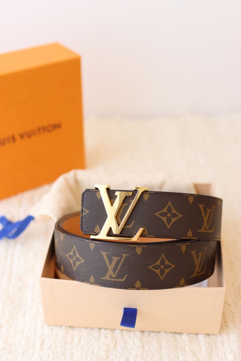 l0vis Vvtt0n belts